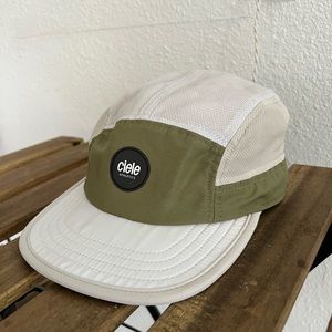 Ciele 5 panel running hat